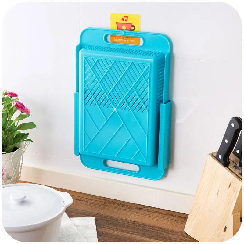Versatile kitchen accessories, including a durable chopping board made from PP TPE materials