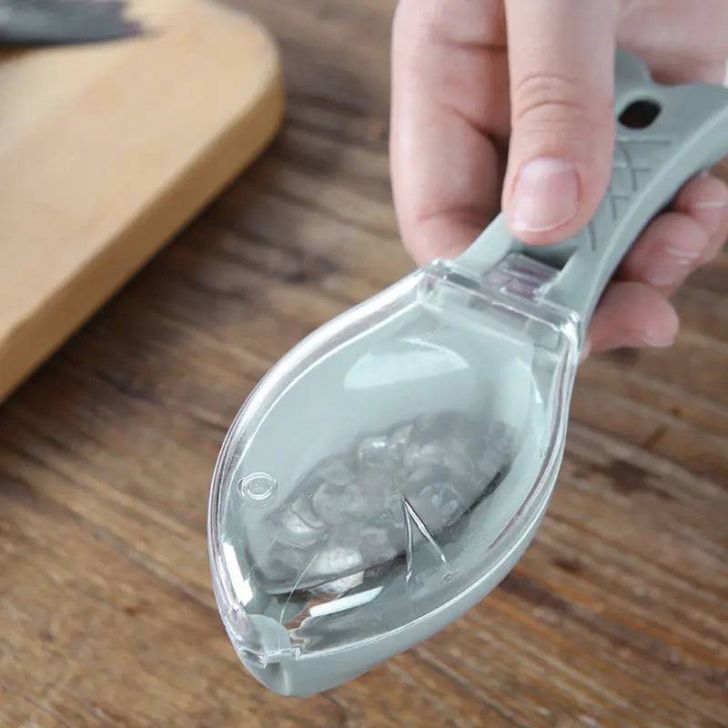 Fish Peeling Tool for quick and effective scale removal