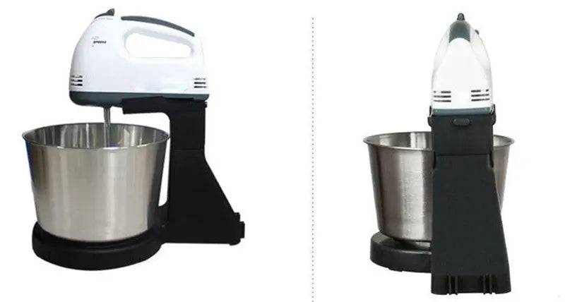 User-friendly kitchen mixer with adjustable speed settings