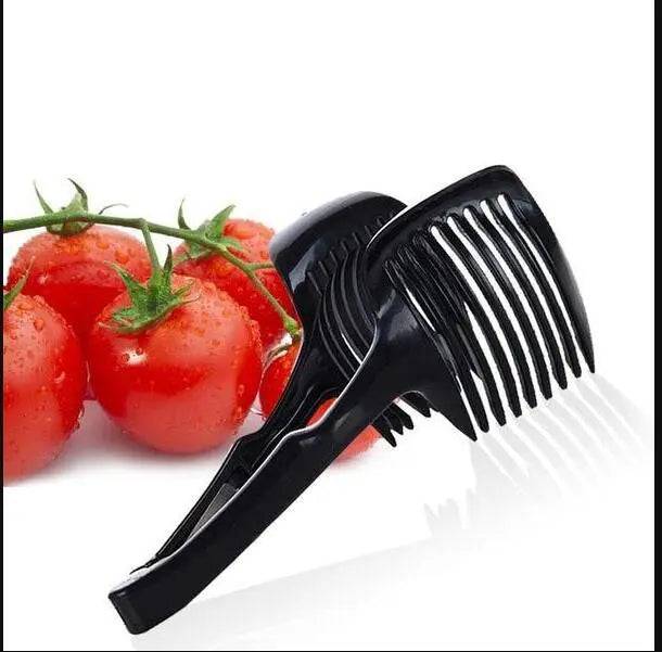 Easy to Use Vegetable Holder as a reliable slicing guide for fruits and vegetables