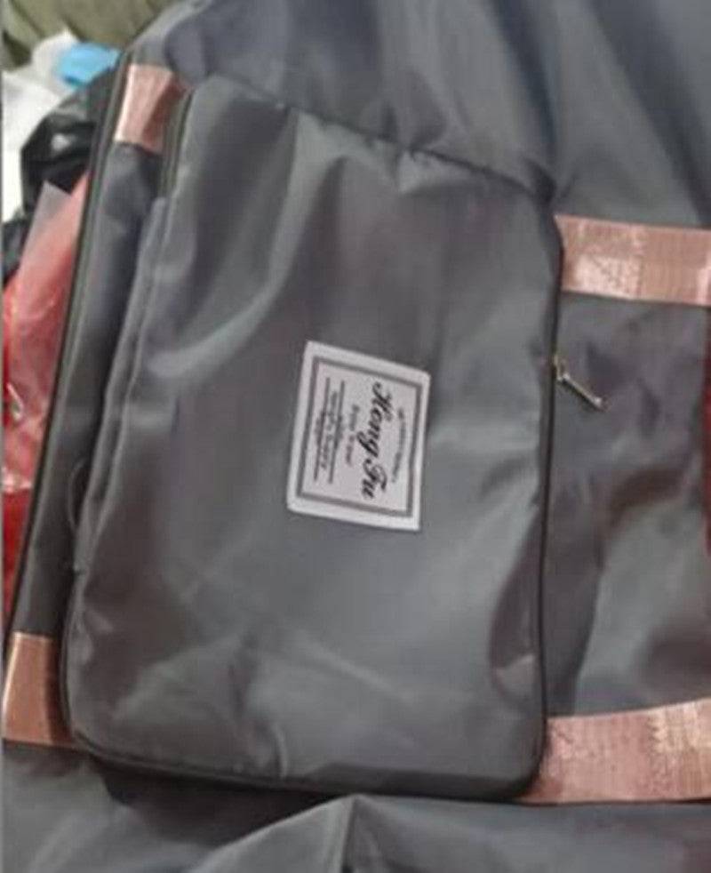 Stylish workout bag that complements your gym look