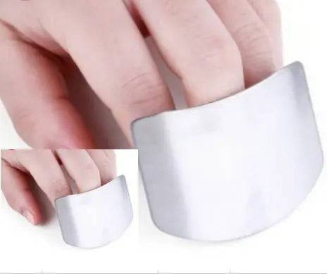 Durable and rust-resistant finger guard for professional chefs