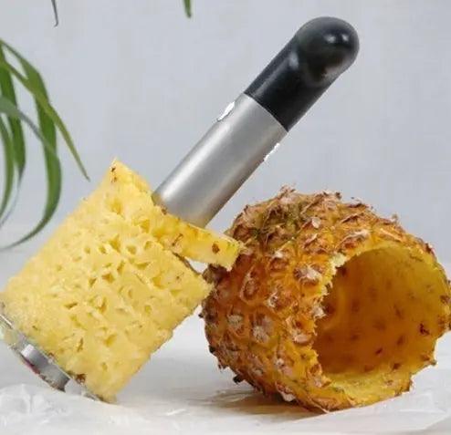 Ergonomic pineapple cutter tool for effortless slicing