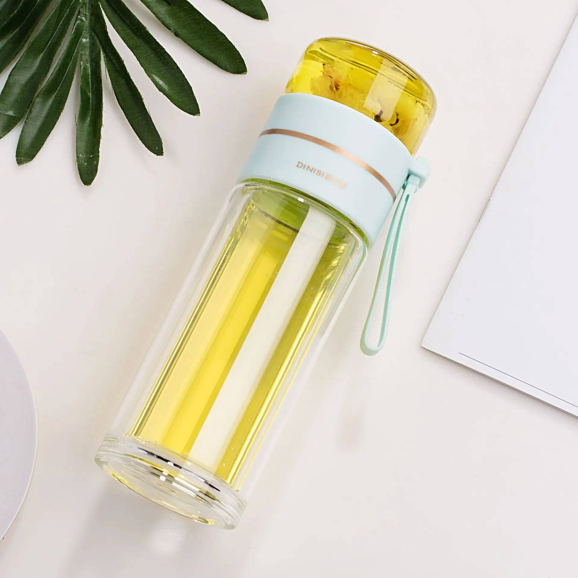 travel tea bottle with an infuser for tea on the go