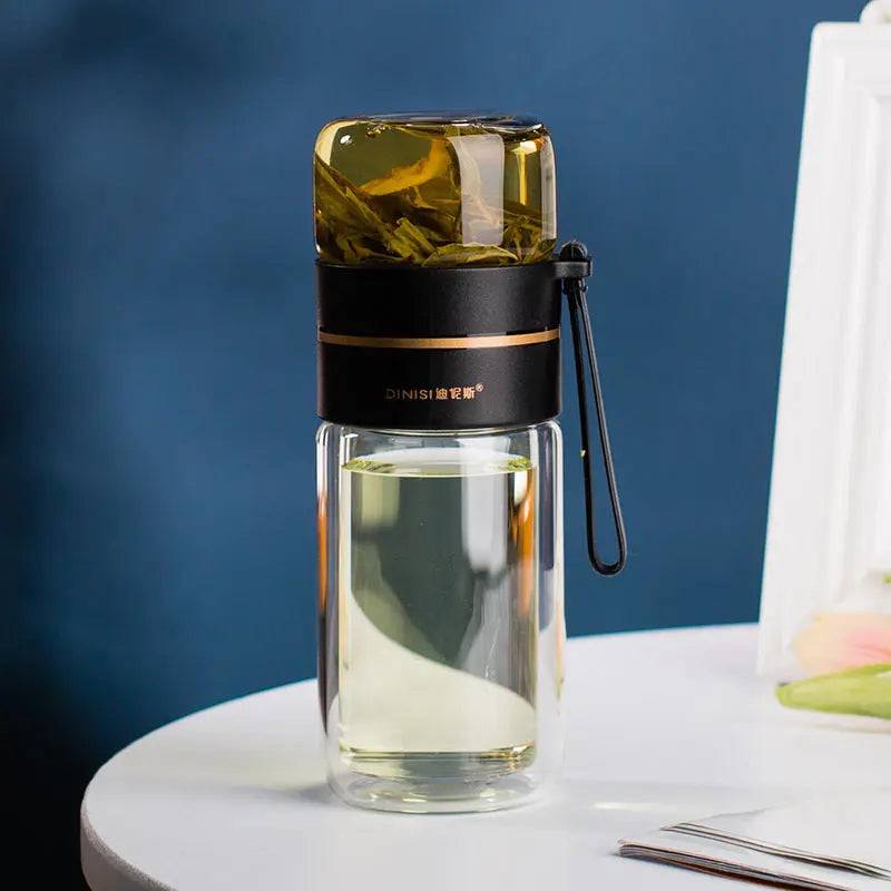versatile hot & cold water bottle for all seasons