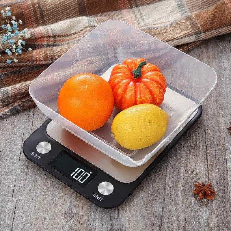 High-precision weighing scale with 1g accuracy for baking