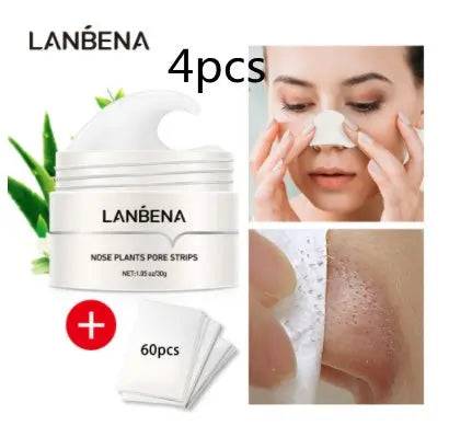 Customer testimonials showcasing successful blackhead extraction