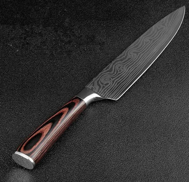 Laser Damascus pattern knife highlighting exquisite craftsmanship  