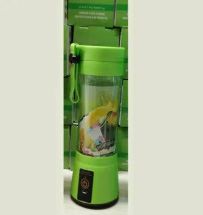 Compact and lightweight USB rechargeable blender, ideal for making smoothies on-the-go