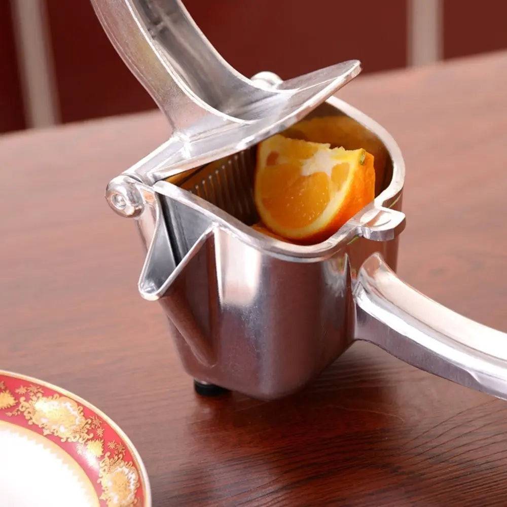 High-quality lemon squeezer for maximum juice output and easy juice extraction