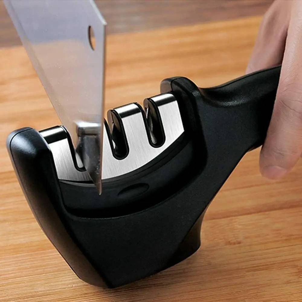 Professional knife sharpener for razor-sharp knife edges